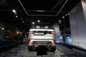 Land Rover Discovery SVX - Salone di Francoforte 2017 - 6