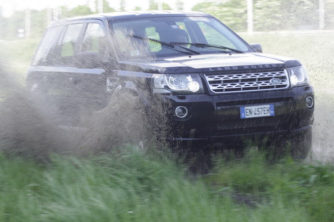 Land Rover Freelander 2 prova su strada