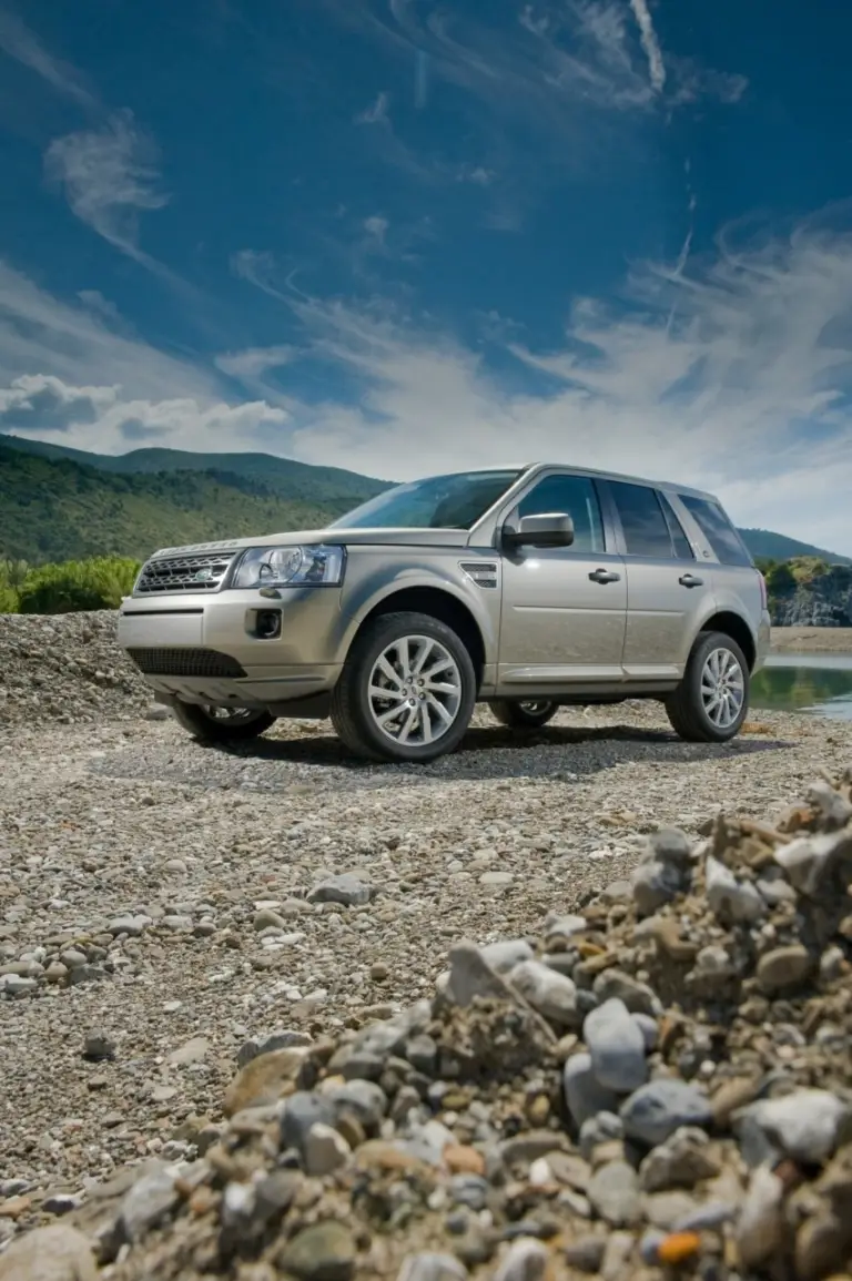 Land Rover Freelander 2011 foto ufficiali - 7