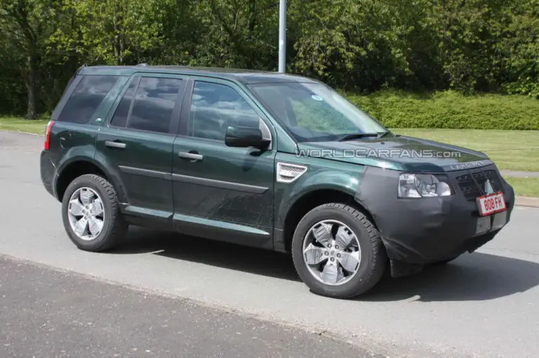 Land Rover Freelander - Foto spia 15-5-10 - 2