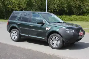 Land Rover Freelander - Foto spia 15-5-10