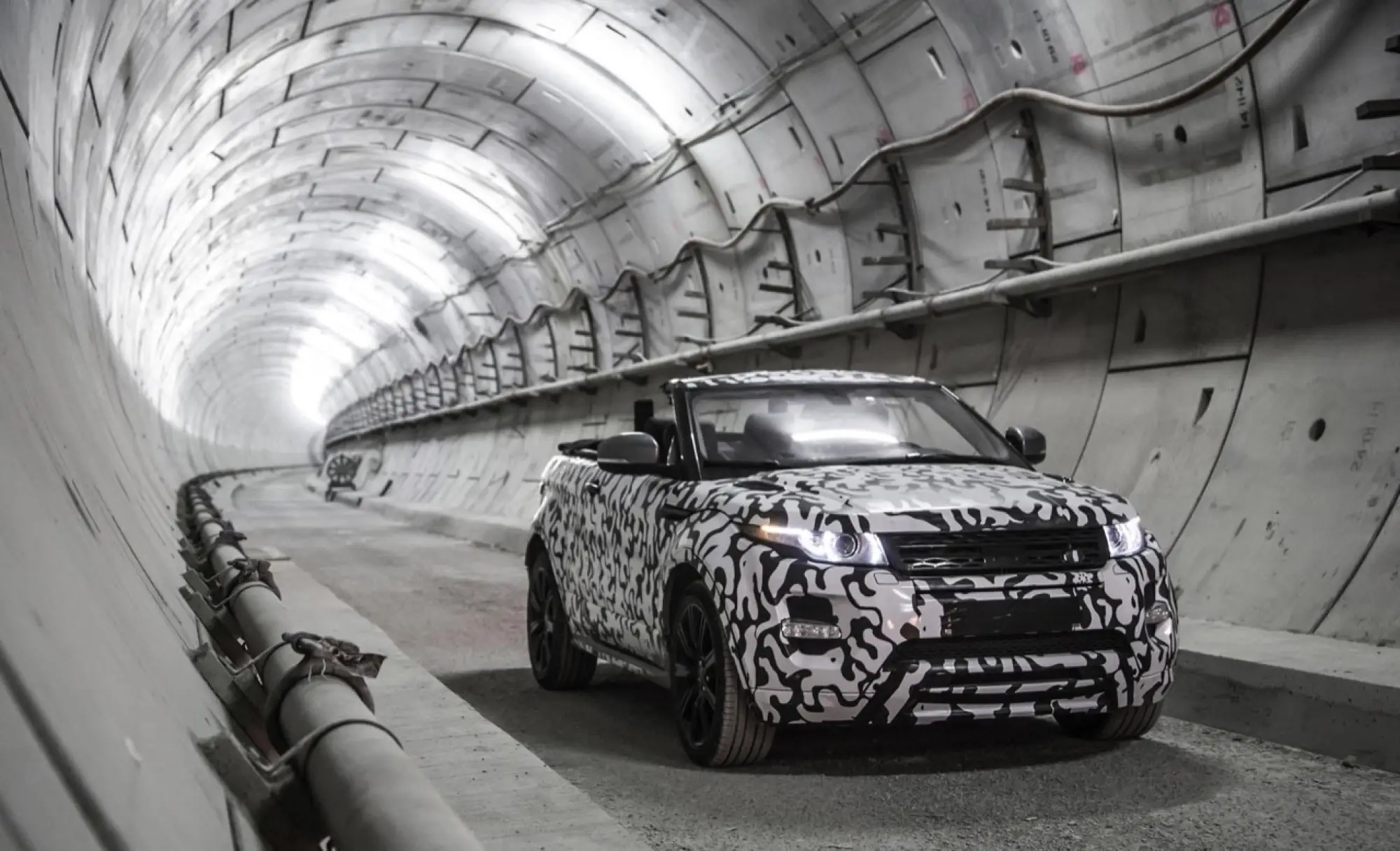 Land Rover Range Rover Evoque Convertible - 2