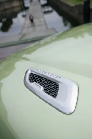 Land Rover Range Rover Evoque nuove foto ufficiali