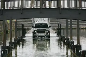 Land Rover Range Rover Evoque nuove foto ufficiali