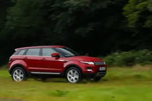 Land Rover Range Rover Evoque nuove foto ufficiali