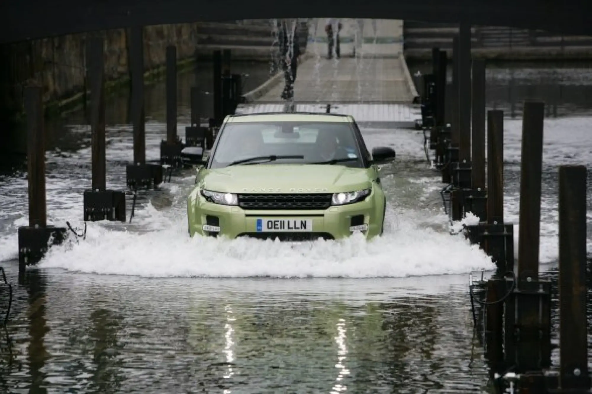 Land Rover Range Rover Evoque nuove foto ufficiali - 36