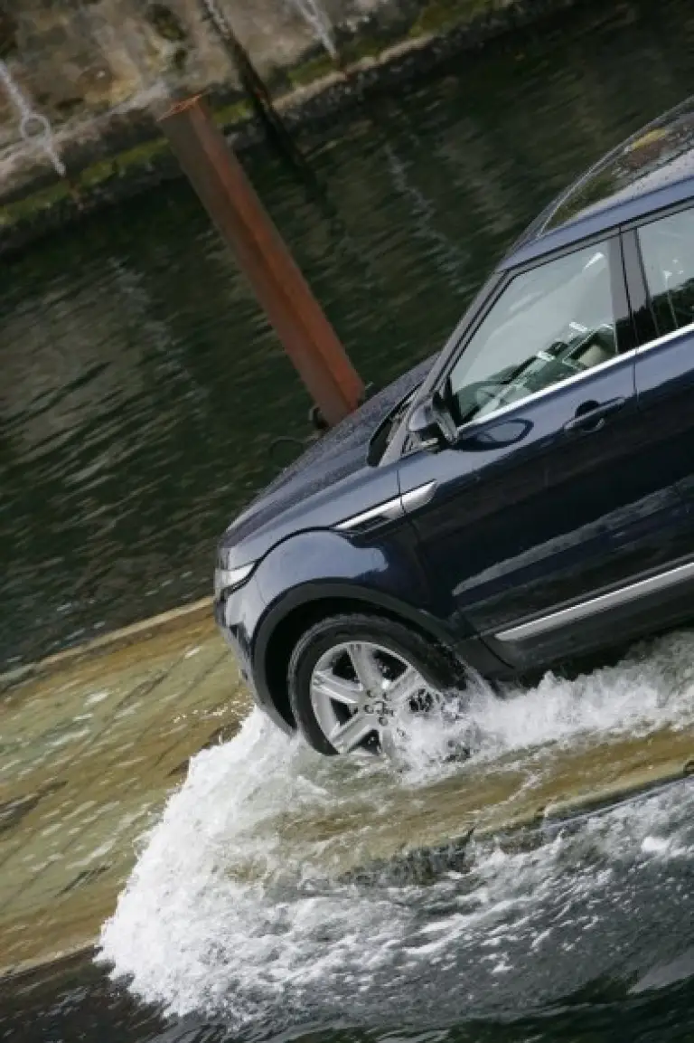 Land Rover Range Rover Evoque nuove foto ufficiali - 39