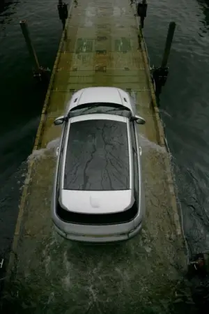 Land Rover Range Rover Evoque nuove foto ufficiali