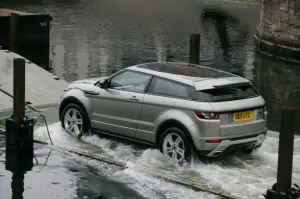 Land Rover Range Rover Evoque nuove foto ufficiali