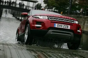Land Rover Range Rover Evoque nuove foto ufficiali - 56