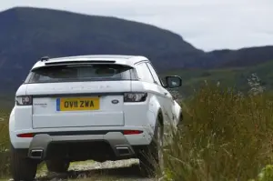Land Rover Range Rover Evoque nuove foto ufficiali