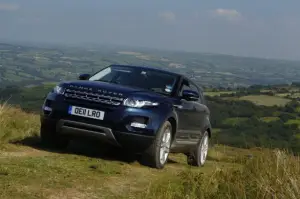 Land Rover Range Rover Evoque nuove foto ufficiali