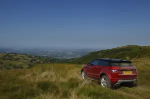 Land Rover Range Rover Evoque nuove foto ufficiali