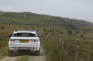 Land Rover Range Rover Evoque nuove foto ufficiali