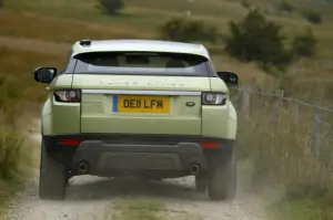 Land Rover Range Rover Evoque nuove foto ufficiali