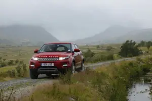 Land Rover Range Rover Evoque nuove foto ufficiali