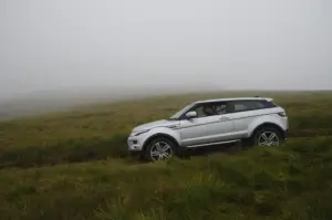 Land Rover Range Rover Evoque nuove foto ufficiali