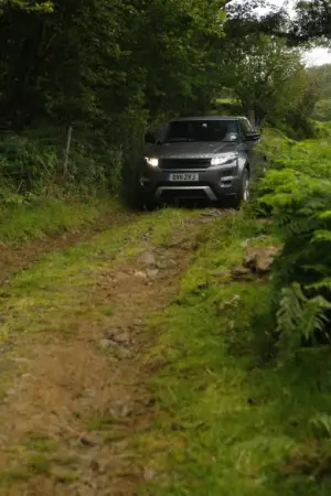 Land Rover Range Rover Evoque nuove foto ufficiali