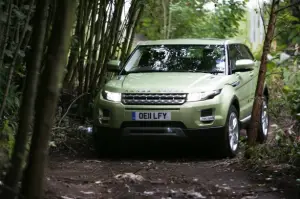 Land Rover Range Rover Evoque nuove foto ufficiali