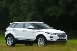 Land Rover Range Rover Evoque nuove foto ufficiali