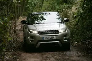 Land Rover Range Rover Evoque nuove foto ufficiali