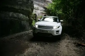Land Rover Range Rover Evoque nuove foto ufficiali
