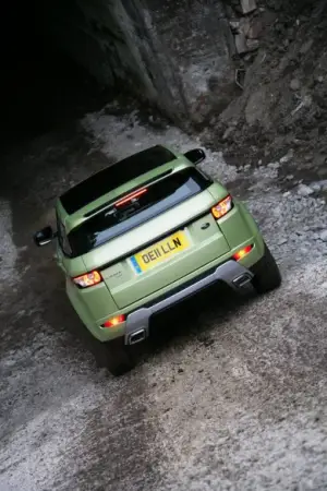 Land Rover Range Rover Evoque nuove foto ufficiali