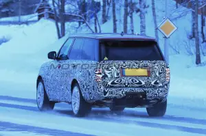 Land Rover Range Rover MY 2018 - Foto spia 21-02-2017 - 19