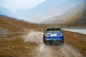 Land Rover Range Rover Sport SVR