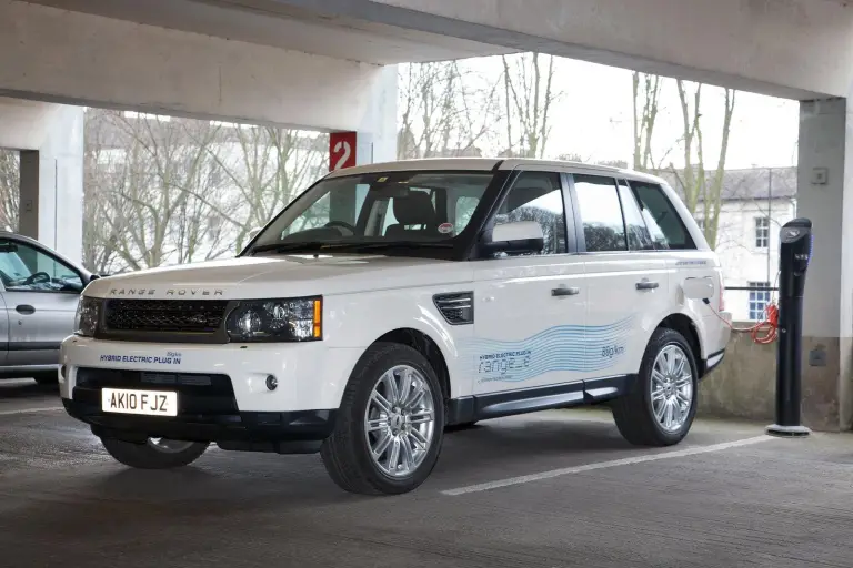 Land Rover range_e plug-in hybrid - 1