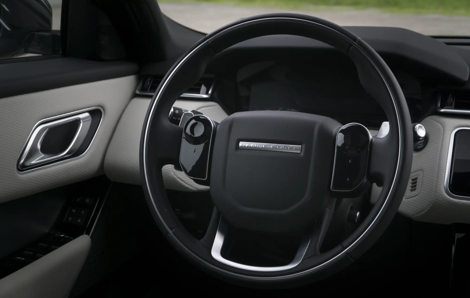 Land Rover Velar |Test Drive 2018 - 25