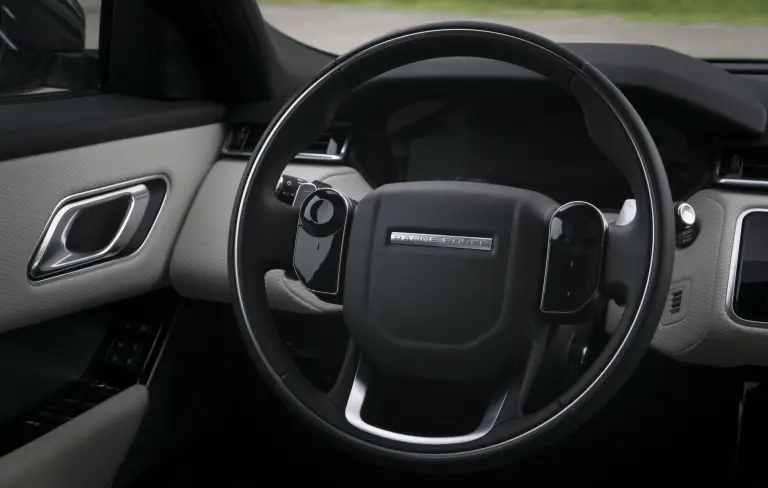 Land Rover Velar |Test Drive 2018 - 25