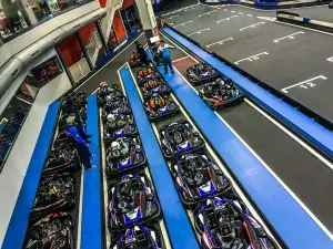 Lario Motorsport Indoor Karting