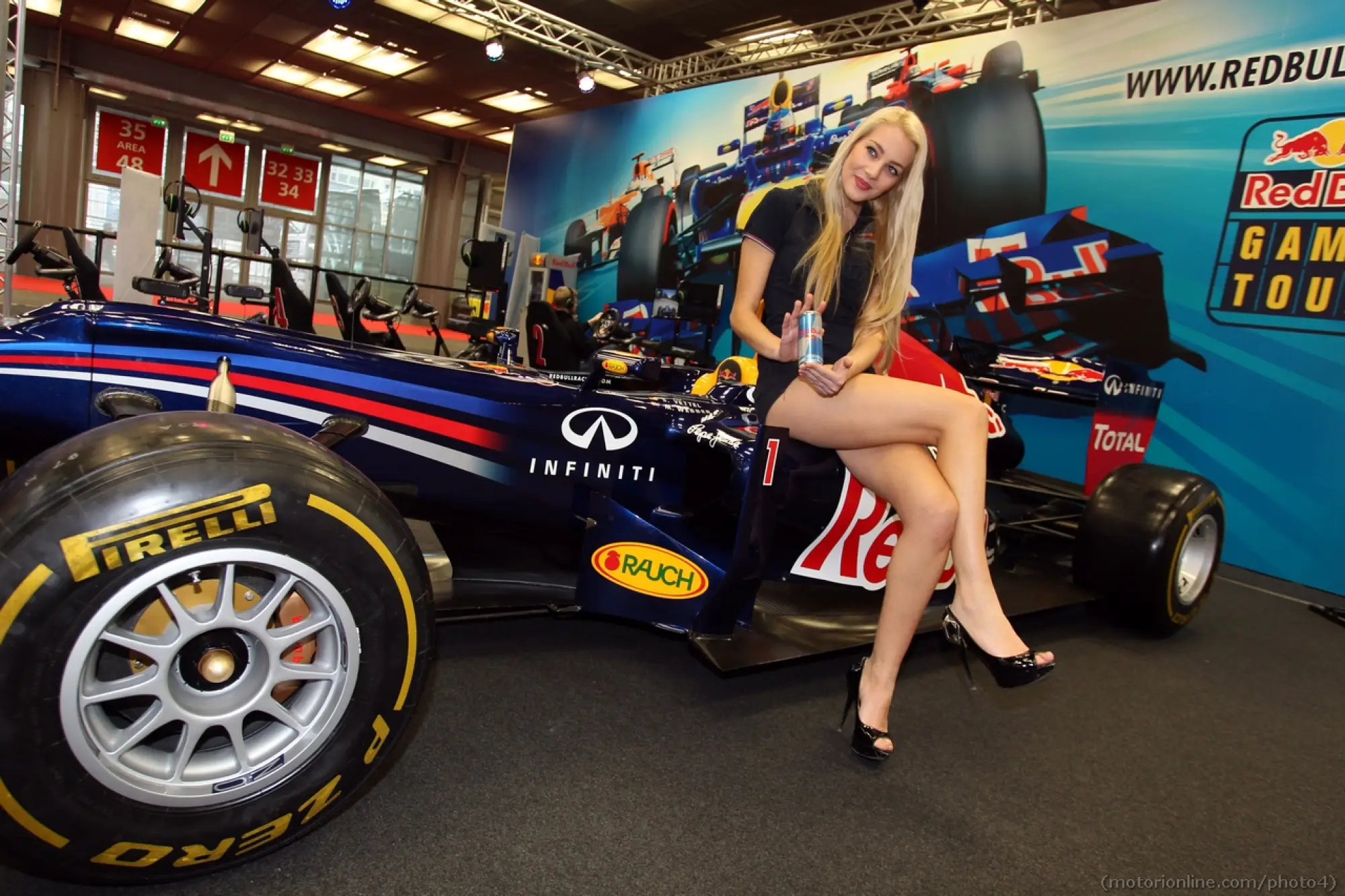 Le ragazze degli Stand - Motor Show di Bologna 2012 - 5