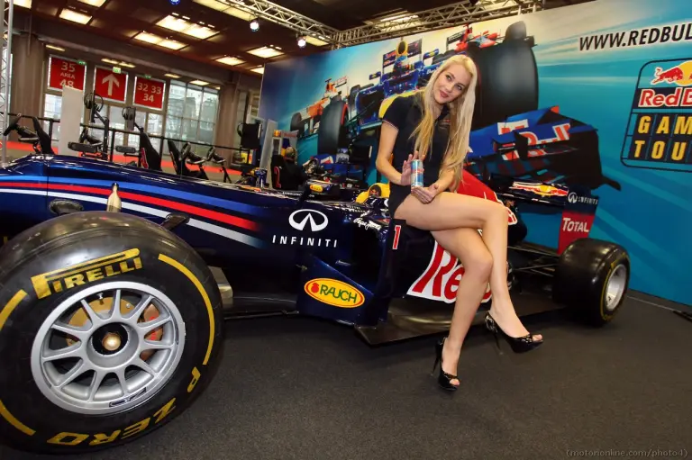 Le ragazze degli Stand - Motor Show di Bologna 2012 - 5