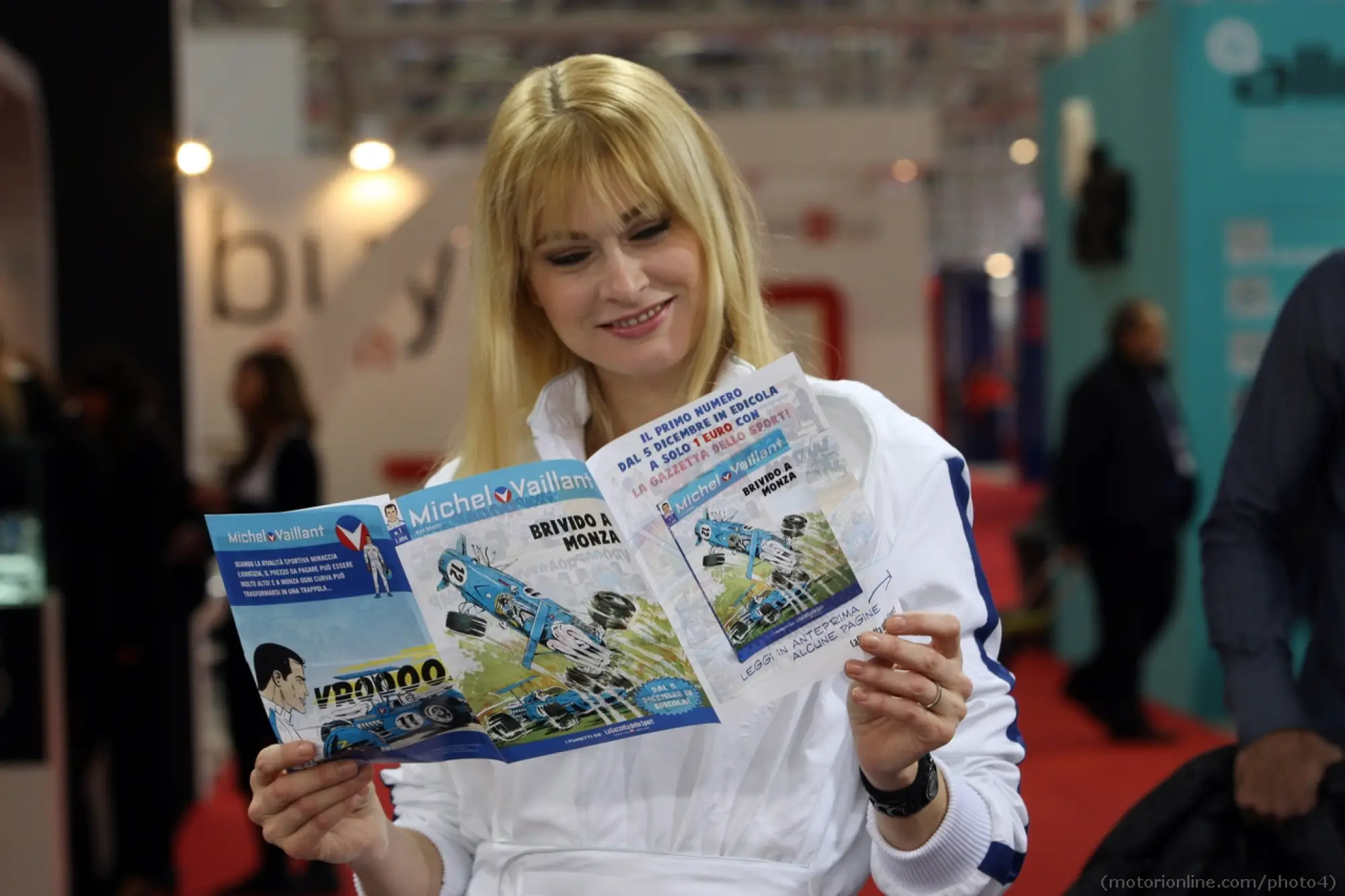 Le ragazze degli Stand - Motor Show di Bologna 2012 - 51