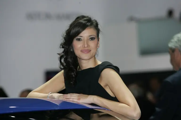 Le ragazze del Salone di Ginevra 2012 - 18