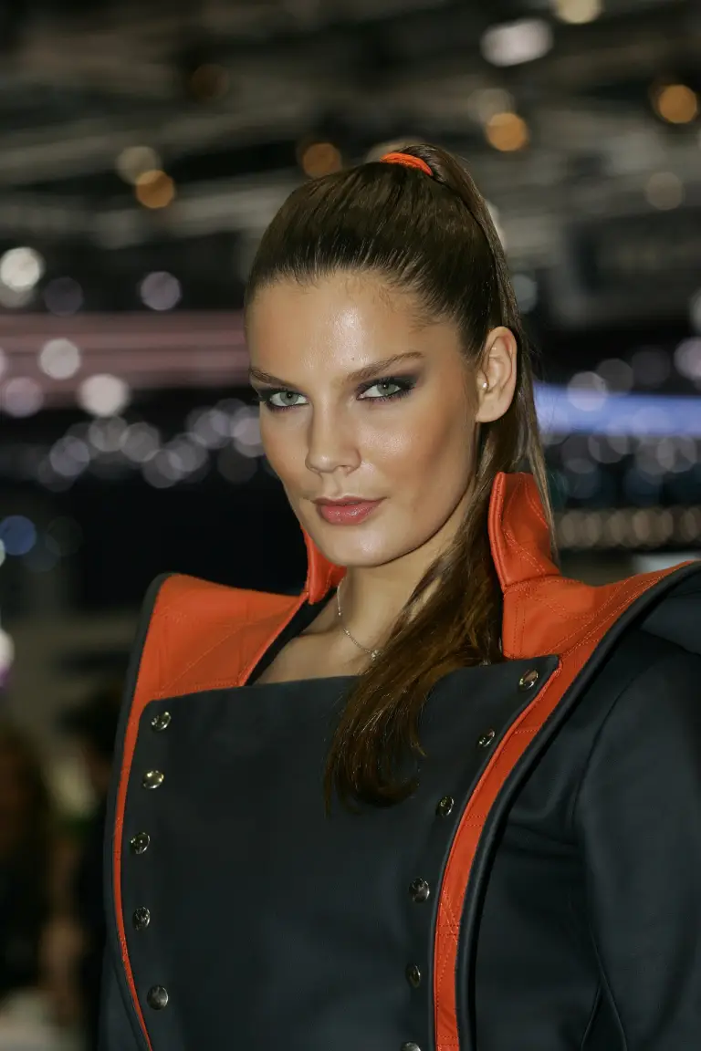 Le ragazze del Salone di Ginevra 2012 - 36