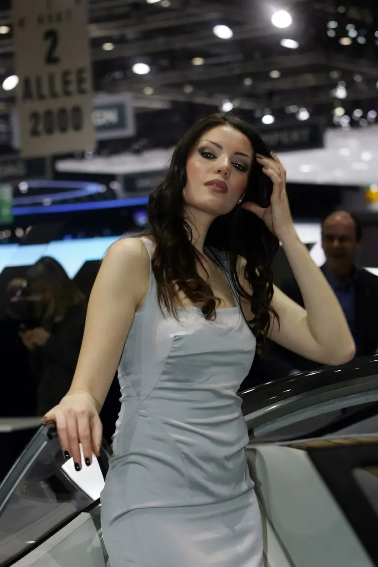 Le ragazze del Salone di Ginevra 2012 - 49