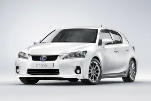 Lexus CT 200h 2011 - 14