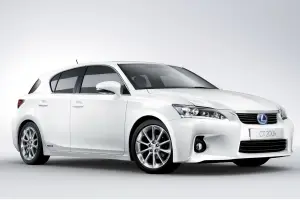 Lexus CT 200h 2011 - 15