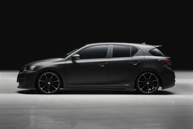 Lexus CT 200h by Wald International - 1