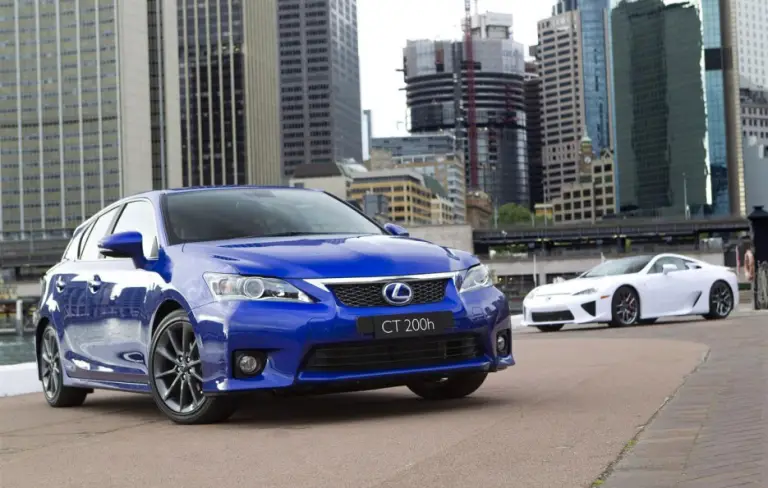 Lexus CT 200h F-Sport - 6