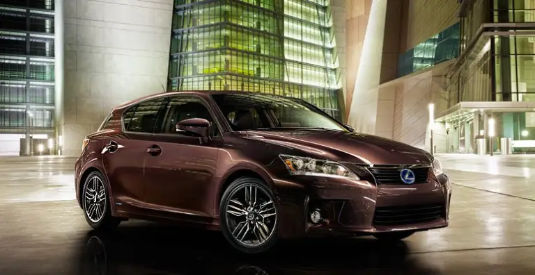Lexus CT 200h Hybrid - 1