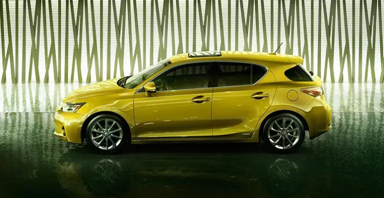 Lexus CT 200h Hybrid - 12