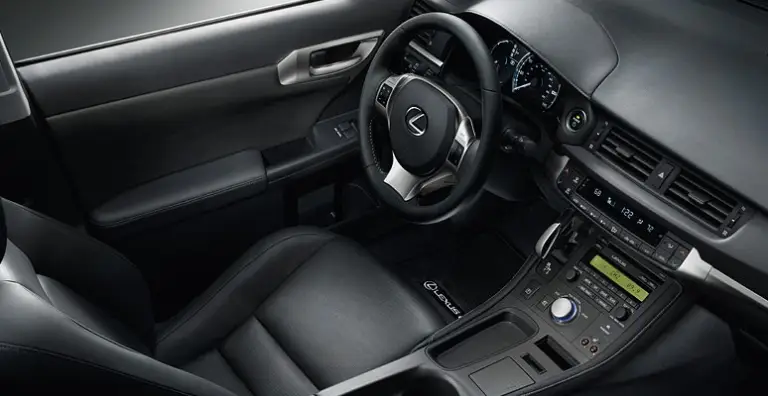 Lexus CT 200h Hybrid - 19