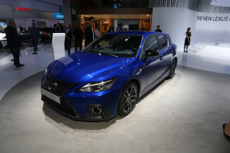 Lexus CT 200h - Salone di Francoforte 2017 - 1