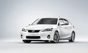 Lexus CT 200h - 9