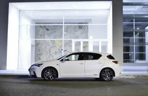Lexus CT Hybrid 2014 - 9