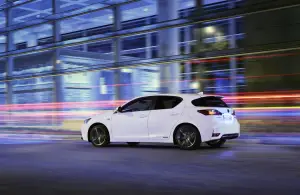 Lexus CT Hybrid 2014 - 17